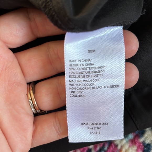 NWT Rafaella Comfort Crop Pants Size Small - Picture 9 of 9